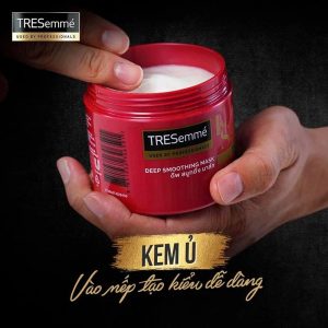 Kem Ủ Tóc Tresemmé Keratin Smooth